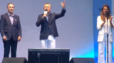 Después de la multitud del Obelisco, Mauricio Macri lleva su campaña a Jujuy