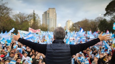 Macri encabeza en Mar del Plata la marcha del "Sí, se puede"