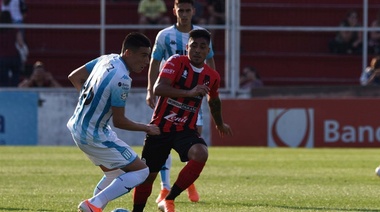 Patronato y Racing empataron en Paraná y dejaron puntos claves en sus luchas