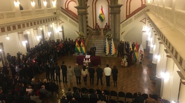 Áñez conformó un gabinete de línea dura para dar salida a la crisis