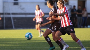 Estudiantes de La Plata le ganó a Platense y se colocó sexto en el campeonato de fútbol femenino