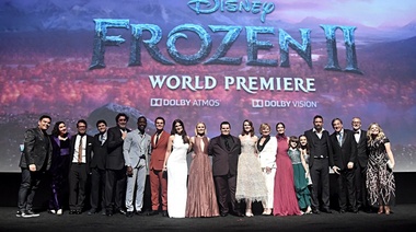 "Frozen II", de Disney, al frente de la taquilla con 127 millones de dólares