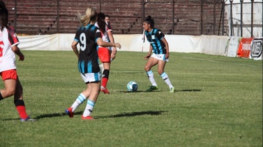 Racing goleó a Defensores de Belgrano por la décima fecha del campeonato femenino