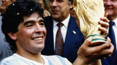 Este martes, en el Cine Select el documental "Diego Maradona" dirigido por Asif Kapadia, ganador de un Oscar