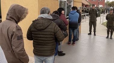 Derogan protocolo para uso de armas de fuego y Taser, y revocan Servicio Cívico Voluntario