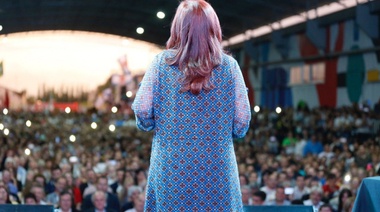 Utilizaron la cuenta oficial del Senado para defender a Cristina Kirchner y acusar de "mentir" al diario La Nación