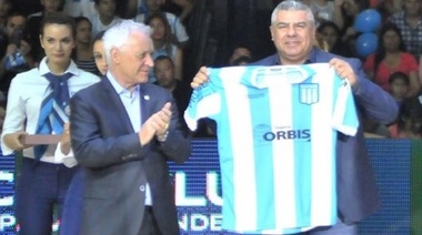El presidente de Racing Club, Víctor Blanco, respaldó al titular de AFA y pidió que "siga" en 2021