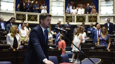 Siciliano sobre postergación de aumento a maestros: “A los fondos le pagan de contado y calladitos con el sueldo de los docentes”