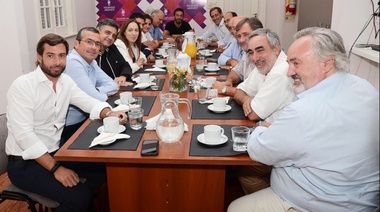 Garro, entre preparar mensaje inaugurando sesiones ordinarias del Concejo Deliberante y reunión de JxC