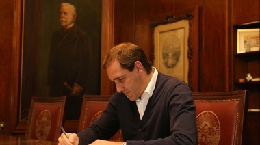 Garro recortó sueldos de funcionarios y otros gastos: "Tenemos que hacer nuestro aporte", sostuvo