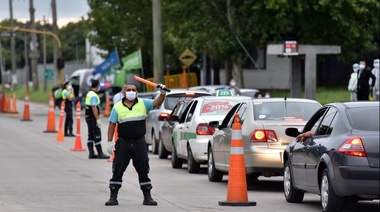 El gobierno oficializó la prórroga del aislamiento sin cambios en las restricciones