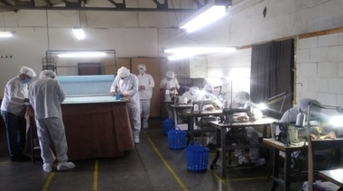 En cárceles bonaerenses se elaboraron alrededor de 20 mil barbijos y 500 kits sanitarios