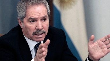 El Canciller insultó a una senadora de la República en un hecho nunca visto