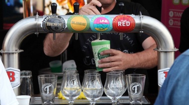 La industria platense de cerveza artesanal también toca fondo por la caída de ventas