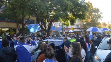 Investigan violación del aislamiento en un cortejo fúnebre para despedir a hincha de Godoy Cruz