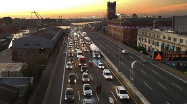 Reforzarán desde hoy controles en accesos a Ciudad de Buenos Aires y uso del transporte público