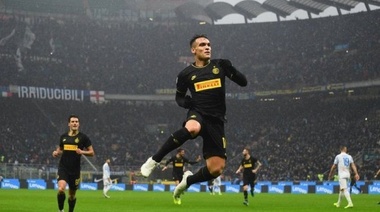 Messi insiste para que Barcelona contrate a Lautaro Martinez, dicen en Italia