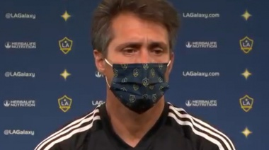 El equipo del mellizo Barros Schelotto juega el clásico de Los Angeles