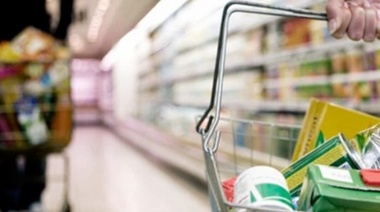 Gobierno se esfuerza en explicar que baja alícuota de IVA en leche de 21% a 10.5%, pero en realidad la lleva de 0% a 10.5