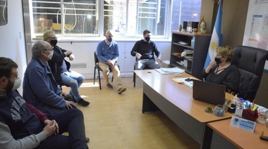 Siguen los encuentros entre Municipio platense y comerciantes por venta ilegal