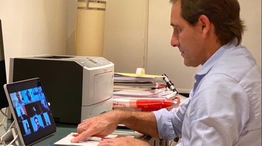 Julio Garro pidió una reunión de trabajo a la ministra de Educación para "garantizar continuidad pedagógica de alumnos"