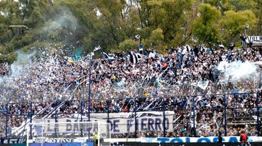 El 56.6% de los socios de Gimnasia piensan que Pellegrino tendría que seguir