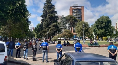 Montan operativo de prevención contra la venta ambulante en Plaza Italia