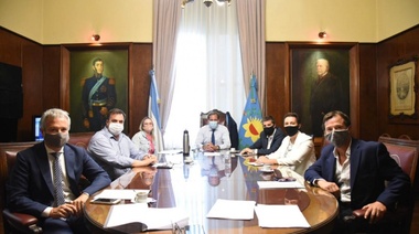 Garro analizó con legisladores el Presupuesto 2021 y reclamó una “distribución equitativa de los recursos”