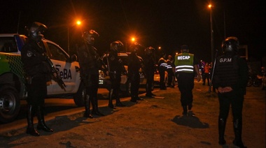 Moreno: Desactivan fiesta clandestina con 1800 personas
