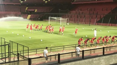 Colón y Gimnasia quieren empezar ganando en la zona Campeonato de la Copa Diego Maradona