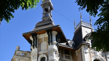 Inauguran un ciclo de lectura poética online en el Palacio López Merino de La Plata