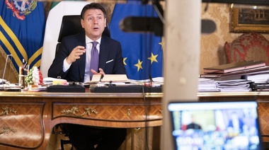 Con la renuncia de Conte, el presidente Mattarella toma las riendas de la crisis política italiana