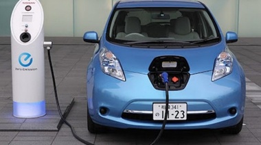 Argentina y empresa china firman acuerdo para producir vehículos eléctricos en el país
