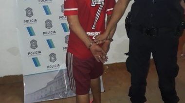 En pleno centro platense, vecinos acorralaron a un hombre que intentó robar un auto y lo entregaron a la policía