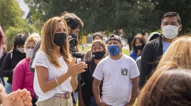 Tolosa Paz con agenda vecinal en San Carlos y Villa Elvira