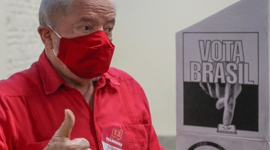 Excanciller de Brasil Amorim: "Lula es el candidato con más condiciones para derrotar a Bolsonaro"