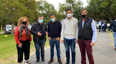 En un acto de apoyo a Abad, Negri comparó a Posse con Insfran: "Hablan de renovación y llevan tres décadas en el mismo sillón"