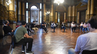 Artesanos y feriantes mantuvieron encuentro con Municipio para articular acciones sanitarias en el marco del coronavirus