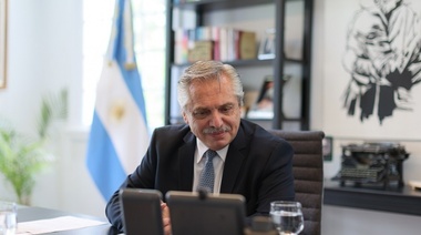 Fernández dialogó con Vladimir Putin por envíos de vacunas de acuerdo a lo acordado