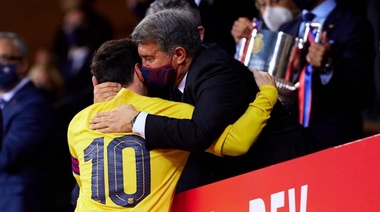 "Estoy convencido de que Messi quiere quedarse", dijo el presidente del Barcelona