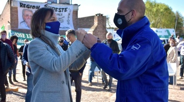 Malena Galmarini, Andrés Watson y José Luis Lingeri inauguraron nuevas instalaciones del Rebombeo El Cruce en Florencio Varela
