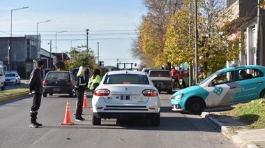 Continúan los operativos de control vial en La Plata, y en la última semana se redujo 50% el uso del transporte público