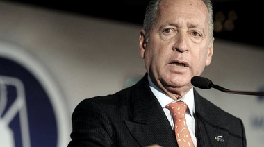 Daniel Funes de Rioja asume mañana la conducción de la Unión Industrial Argentina
