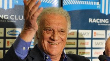 Alfio Basile se encuentra internado por coronavirus