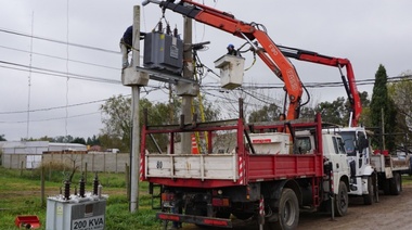 Edelap realizó obras para mejorar la calidad del servicio en el Barrio La Dolly II