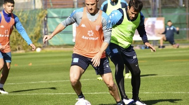 Racing se entrenó tras la eliminación en la Libertadores y Licha López tendría minutos ante Gimnasia