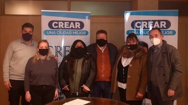 Integrantes de la lista marplatense de Gómez Centurión renunciaron a sus precandidaturas y expresaron su apoyo a CREAR