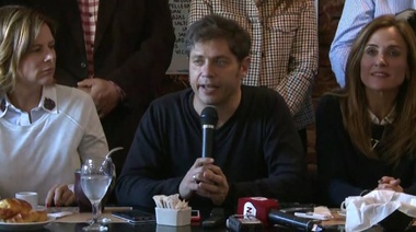 Con los números electorales en rojo Kicillof cambia gabinete después del 14
