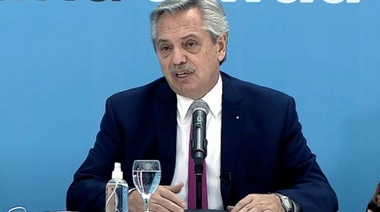 Fernández, al presentar Aulas Seguras: "Tenemos que volver a llevar a cada chico al colegio"