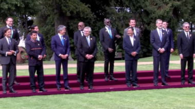 El Presidente participó de la recepción que ofreció su par chileno Gabriel Boric Font